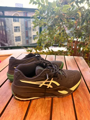 Asics Resolution X