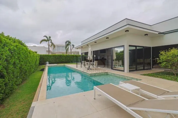 Casa com 4 quartos, 501 m² - venda ou aluguel - Lago Azul Condomínio e Golfe Clube - Araço