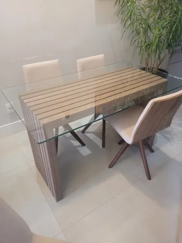 Mesa jantar e cadeiras