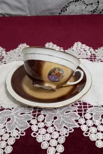 Antigo Xicara De Cha Porcelana Polonesa Cena Romântica