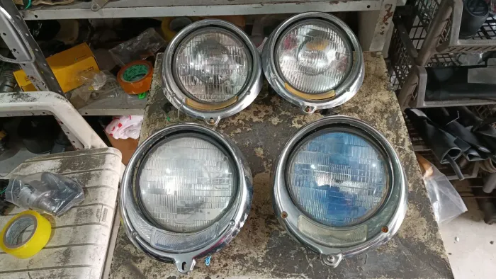 FAROL DO FUSCA KOMBI CAMINHÃO 