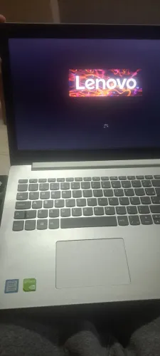 IMPECÁVEL Notebook lenovo 17" com tela 180 graus