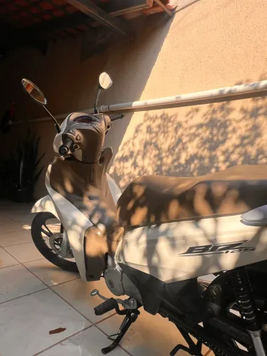 Biz Honda 125 flex único dono