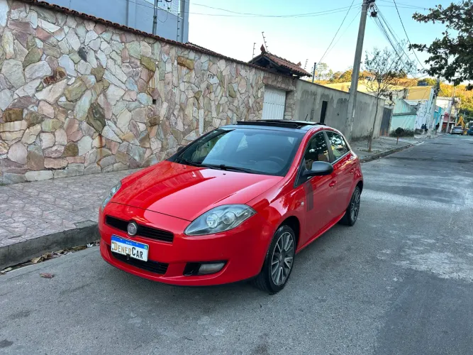 Fiat Bravo Sporting 1.8 Flex 16V 5P 2014