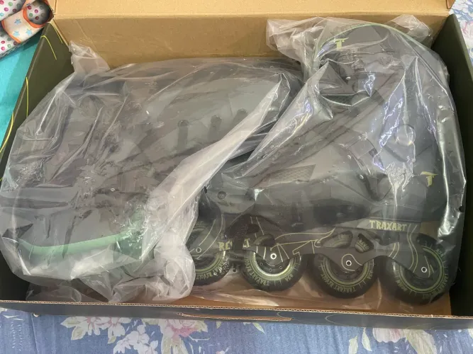 Patins TRAXART profissional novo verde
