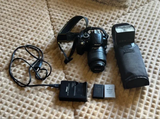 nikon d3100