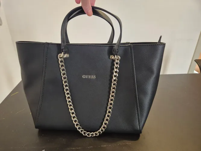 Bolsa GUESS pouco uso