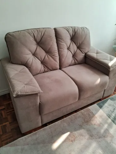 Sofá de 2 lugares em excelente estado