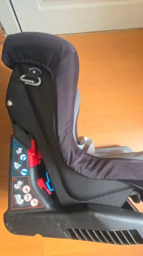 Cadeirinha para criança uso em carro