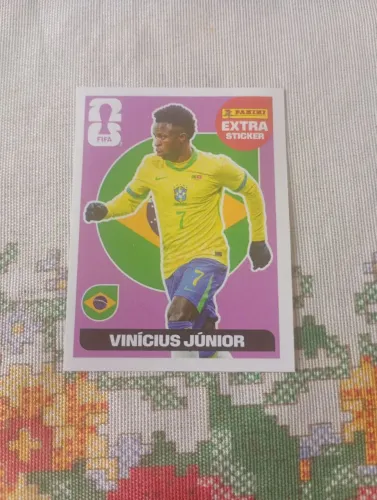 Figurinha Rara Vini Junior Roxa