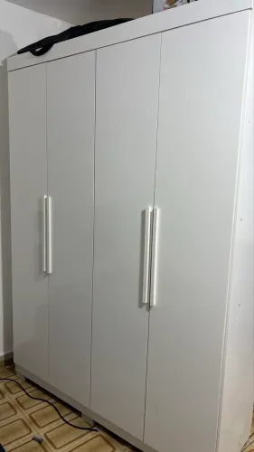 Guarda roupa 4 portas