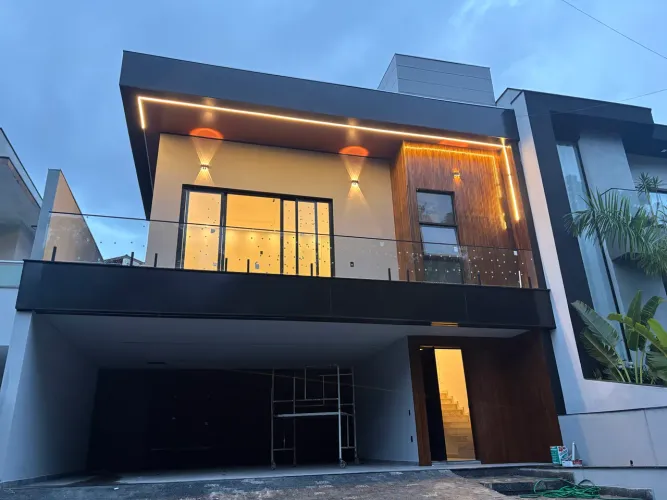 CASA NOVA À VENDA ? CONDOMÍNIO GRAMADOS DE SOROCABA