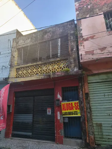 CASA PARA COMÉRCIO OU DEPÓSITO NA BAIRRO DE SÃO JOSÉ- 2 ANDARDES