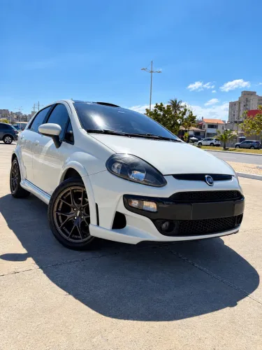Fiat Punto Blackmotion 1.8 Flex 16V 5P. 2015