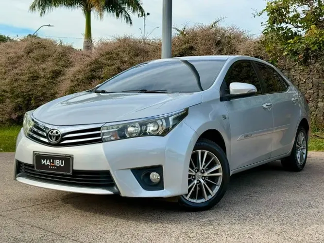 Toyota Corolla Altis 2.0 Flex 16V Aut. 2016