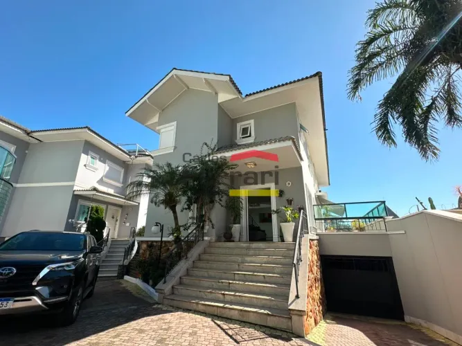 SOBRADO ALTO PADRAO EM CONDOMINIO PARA LOCAÇÃO.