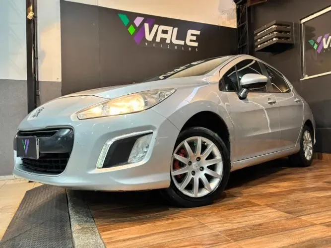 Peugeot 308 Active 1.6 Flex 16V 5P Mec. 2014