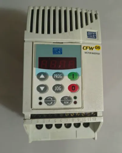 Inversor de frequência Weg CFW08 2CV 380V