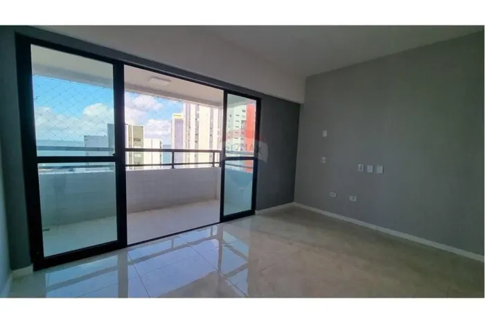 Apartamento 106m², 3 quartos (1 suíte) + Reversível, 2 vagas, em Candeias