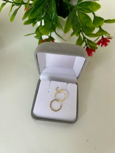 Argola em ouro 18k ocado P