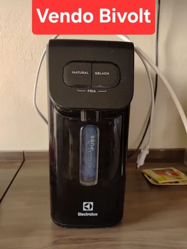 Purificador de Água Gelada Eletrolux semi novo