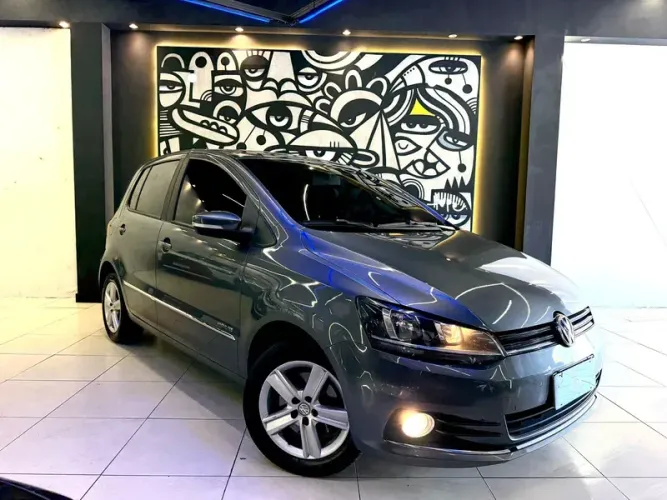 Volkswagen Fox Highline 1.6 Flex 16V 5P 2016