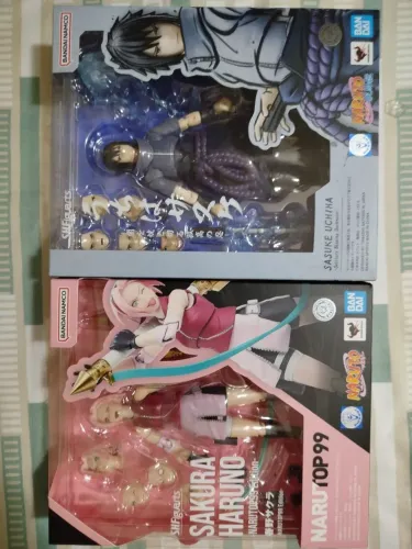 Naruto SH Figuarts Sasuke + Sakura lacrados