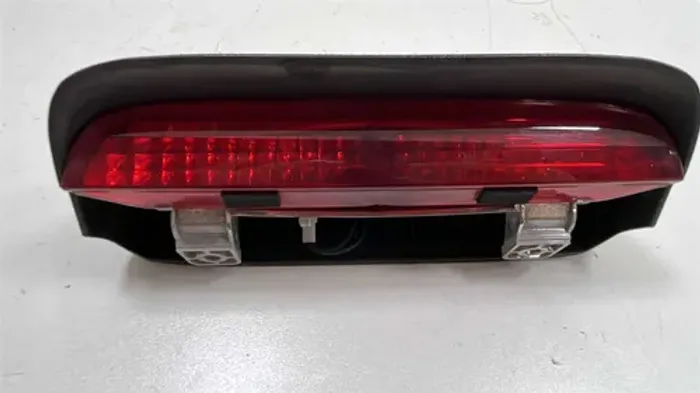 Luz De Freio Kia Picanto 1.1 4cc 2011 Original (usado)