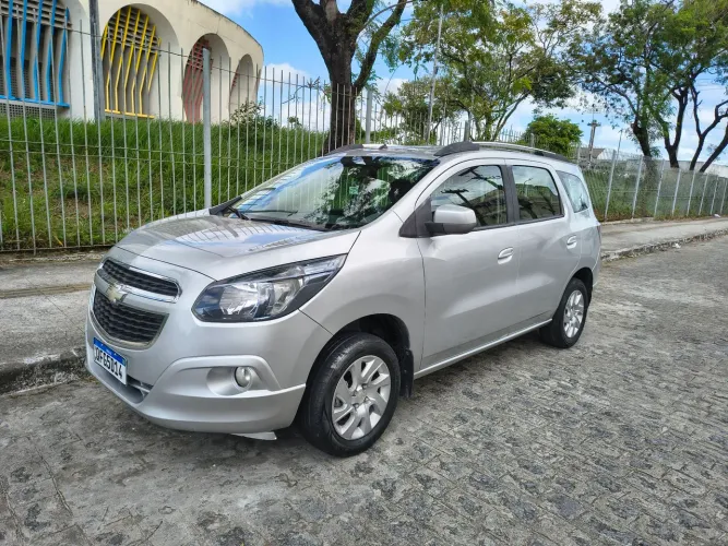 Chevrolet Spin LTZ 1.8 8V Econo.flex 5P Mec. 2016