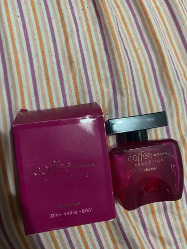 Perfume coffe woman seduction feminino/ usado 