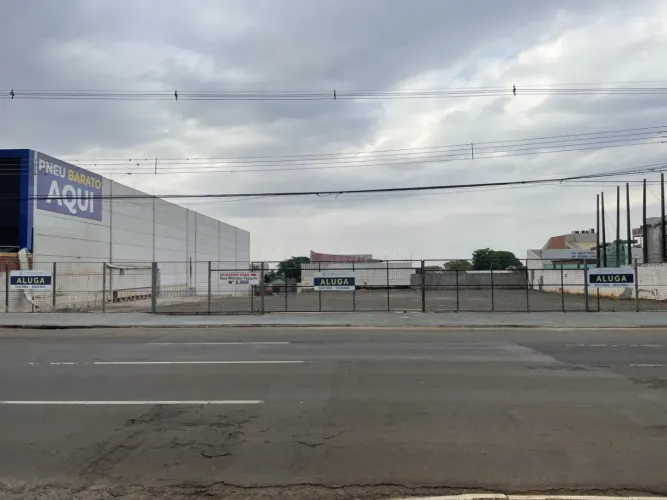 Terreno comercial - com acesso pela Av. Colombo e Rua São João, bairro Vila Esperança