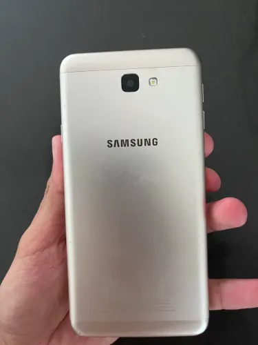 Samsung j7
