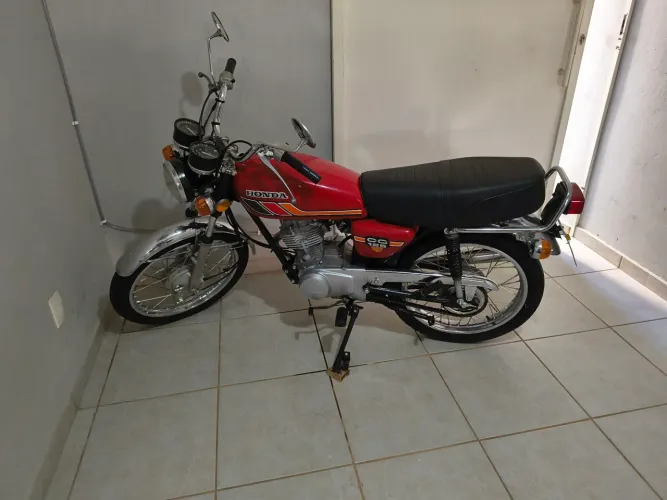 CG Bolinha 79 