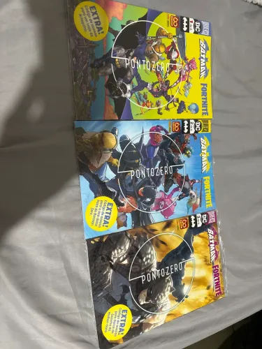Edições de 1 a 3 das HQs do BATMANxFORTNITE