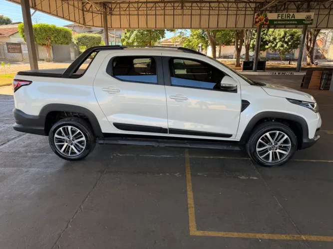 Fiat Strada Volcano 1.3 Flex 8V CD 2021