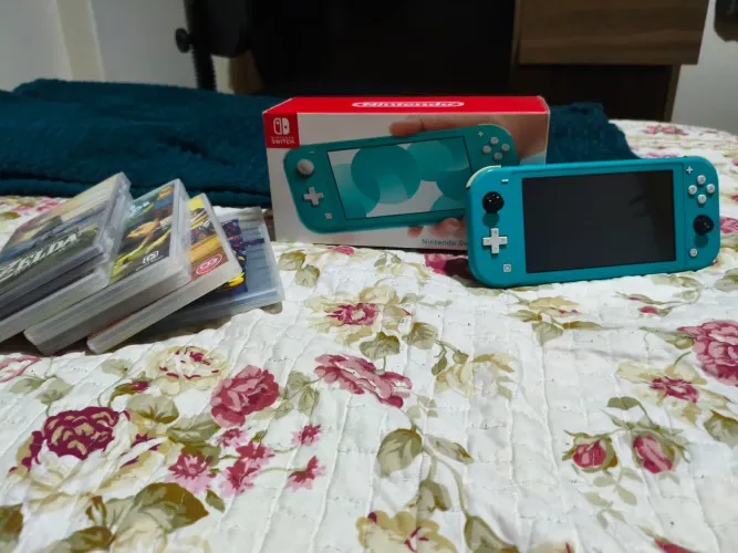 Nintendo switch lite, vendo mais barato se for só o console ou só os jogos