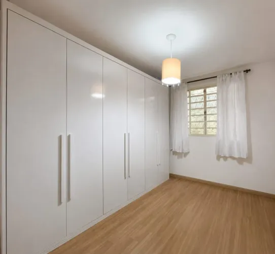 GUARDA ROUPA DE CASAL 6 PORTAS