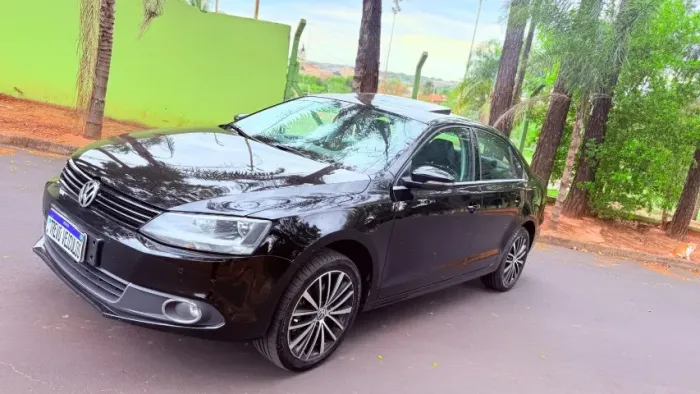 Volkswagen Jetta Highline 2.0 TSI 16V 4P Tiptronic 2012