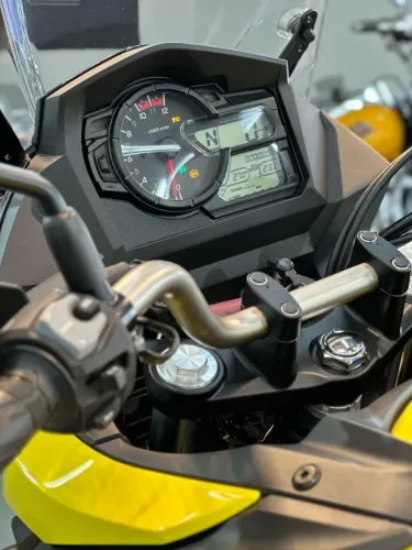 SUZUKI V-STROM 650 XT