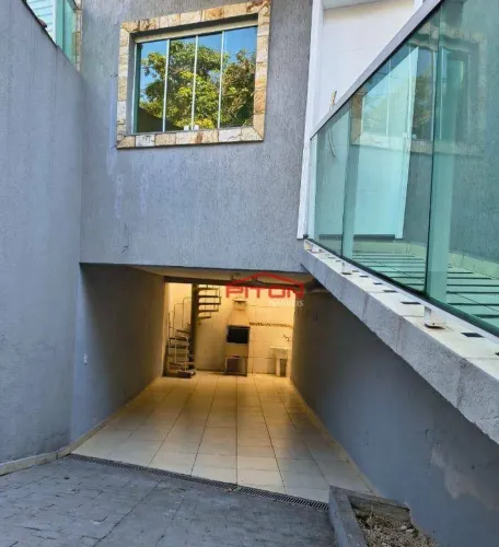 Sobrado com 3 dormitórios para alugar, 180 m² por R$ 3.755,00/mês - Vila Matilde - São Pau