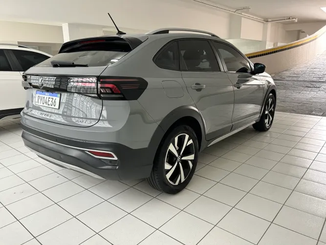 Volkswagen Nivus Highline 1.0 200 TSI Flex AUT 2024
