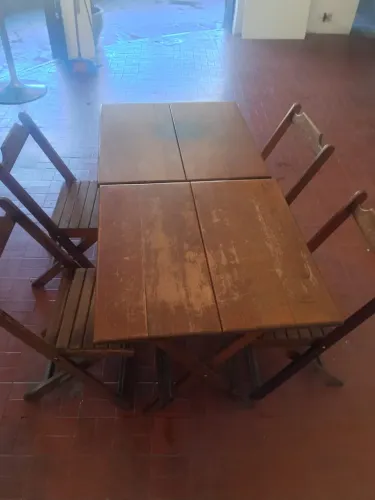 Vendo mesas e cadeiras