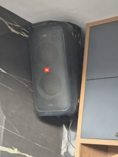 JBL PARTYBOX 100