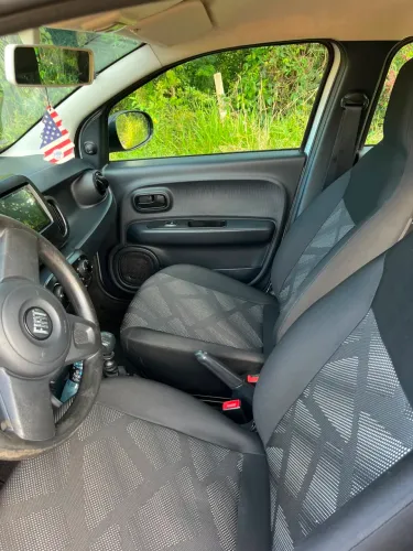 Fiat Mobi Like 1.0 Fire Flex 5P. 2021