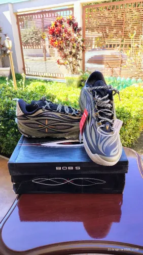 Tênis de basquete Lining Wade 808 5 ultra v2 veteran - Tamanho 46BR