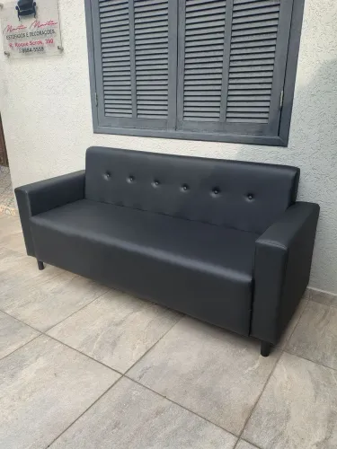Sofá Novo couro sintético 