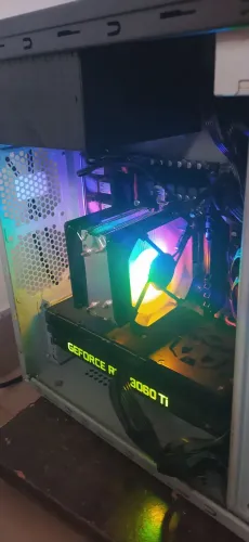 Pc gamer RTX e Xeon