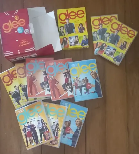Box DVDs Glee temp. 1 a 5
