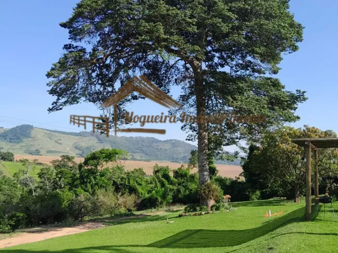 Sitio a venda com 4,5 alqueires na região de Serra Negra/SP