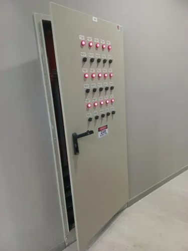 ELETRICISTA RESIDENCIAL, COMERCIAL E INDUSTRIAL